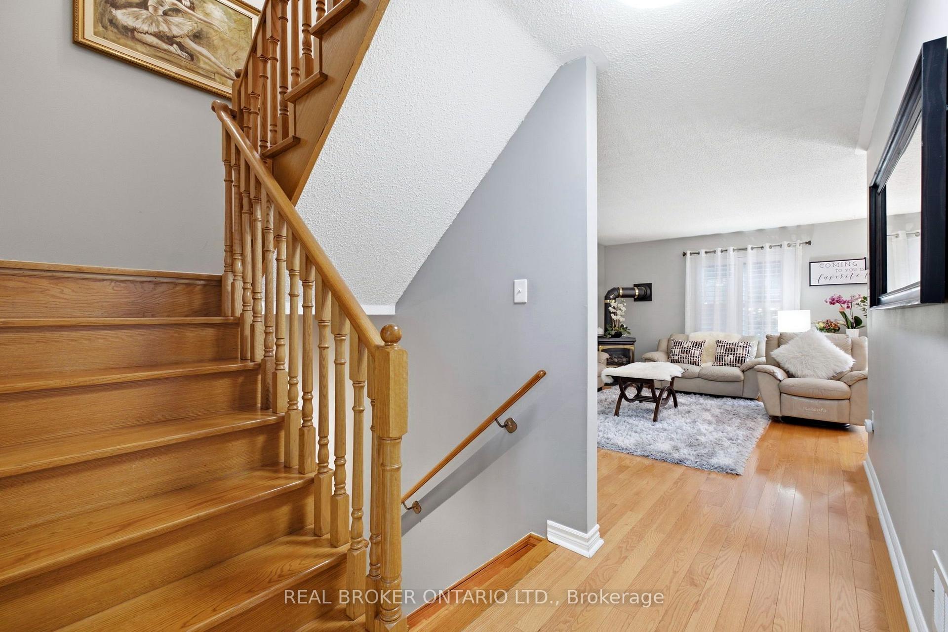 Photo 5 of 22 October Lane, Aurora, Aurora Grove — HOMEH