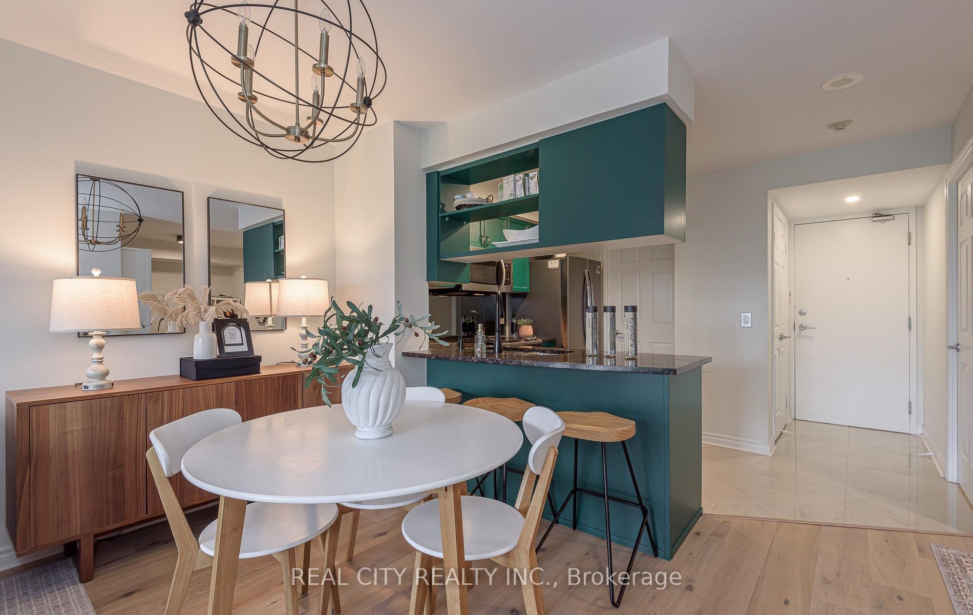 Photo 10 of Unit 704, 2325 Central Park Drive, Oakville, River Oaks — HOMEH