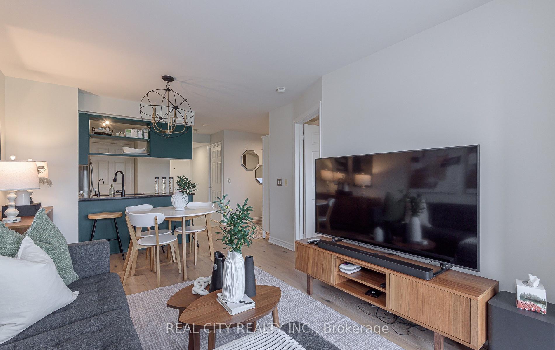 Photo 17 of Unit 704, 2325 Central Park Drive, Oakville, River Oaks — HOMEH
