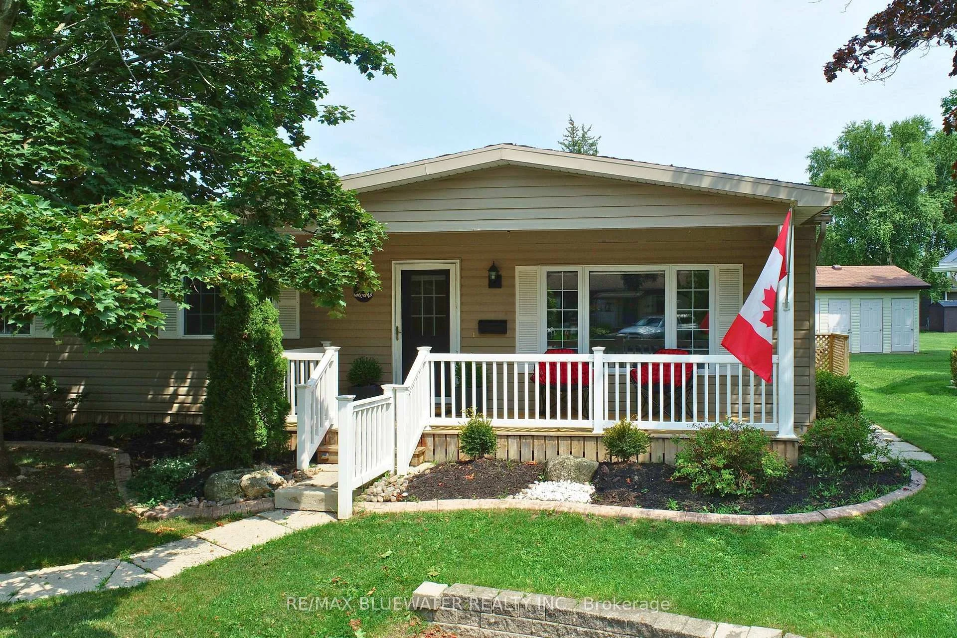 Photo 10 of 288 Concord Drive, South Huron, Stephen — HOMEH