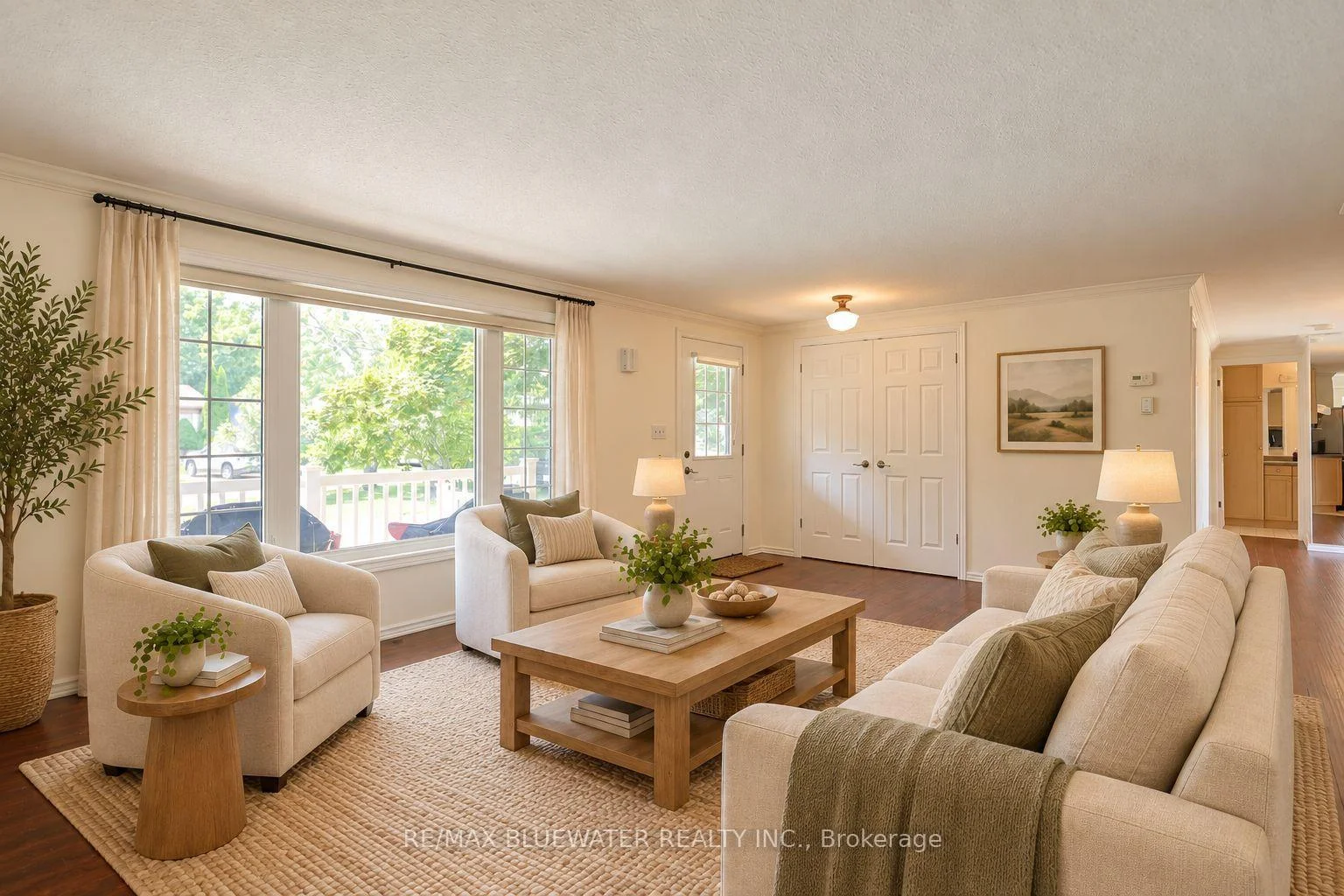 Photo 16 of 288 Concord Drive, South Huron, Stephen — HOMEH