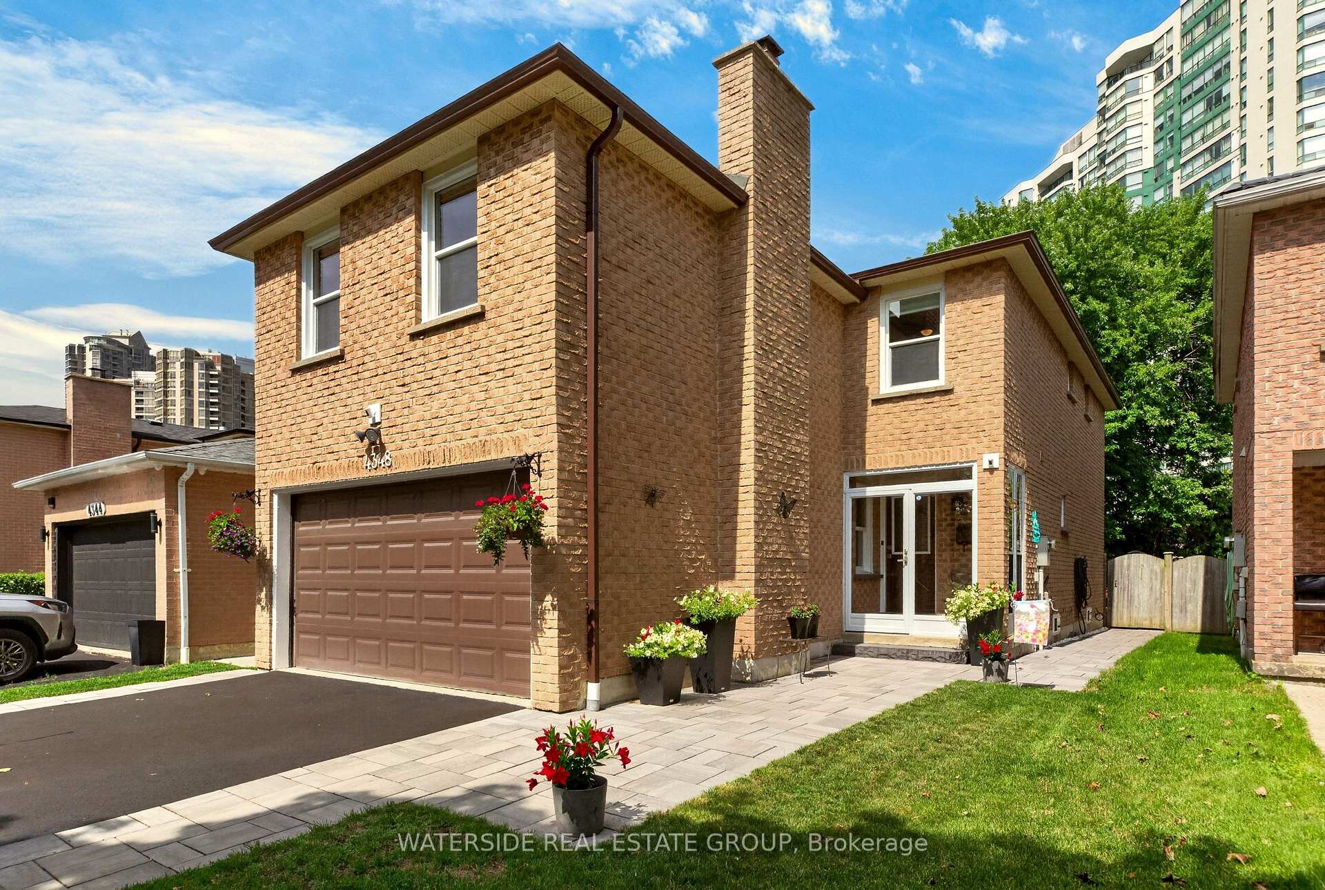 Photo 1 of 4348 Jenkins Crescent, Mississauga, Hurontario — HOMEH