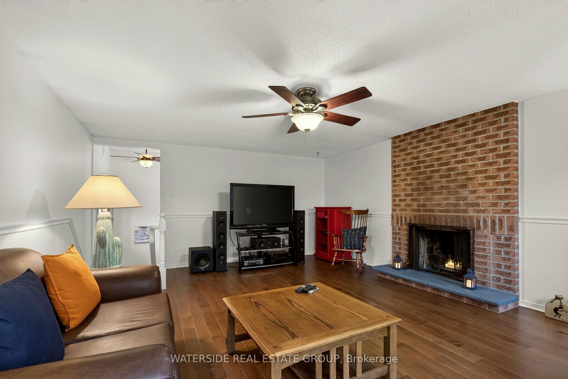 Photo 23 of 4348 Jenkins Crescent, Mississauga, Hurontario — HOMEH