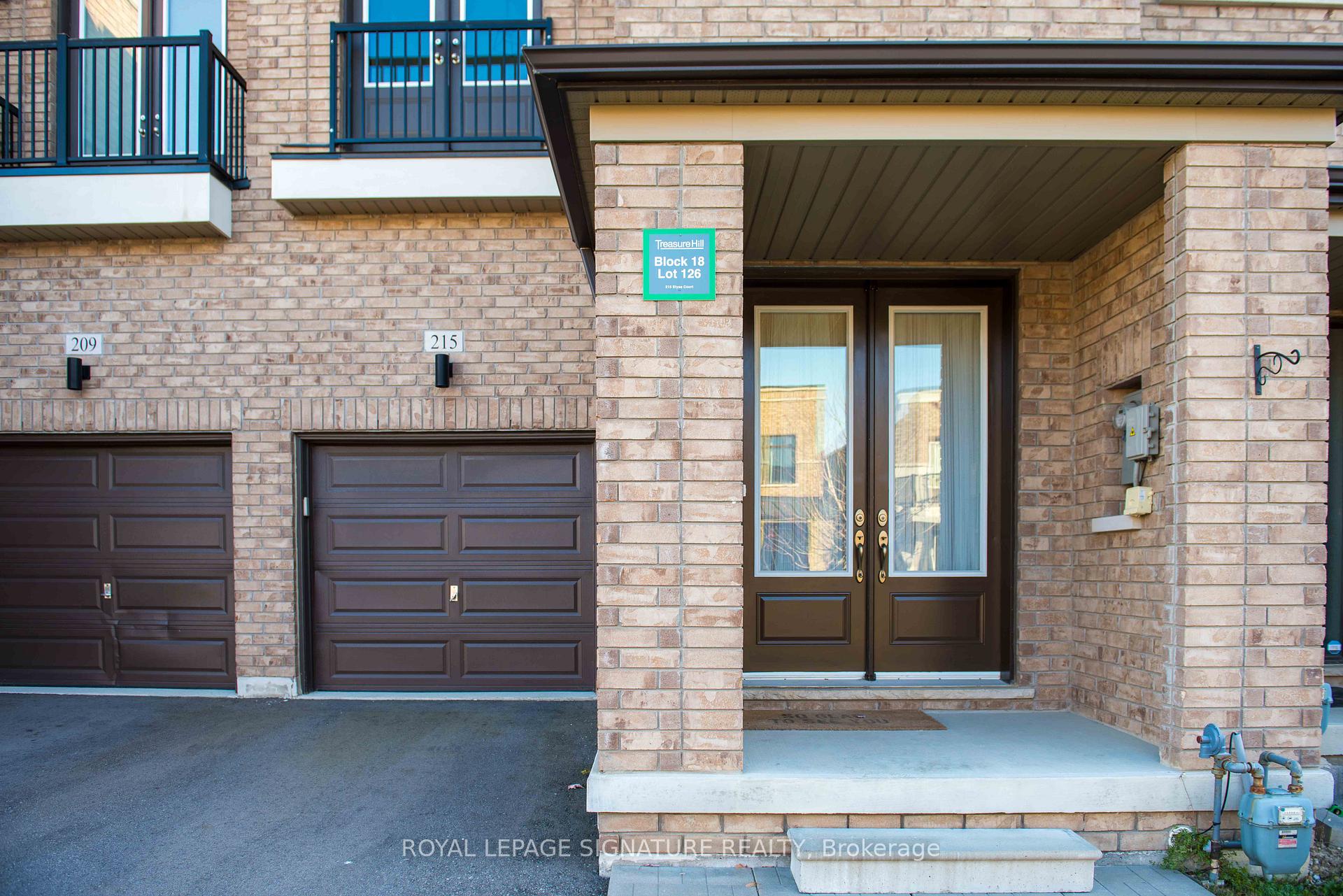 Photo 2 of 215 Elyse Court, Aurora, Bayview Northeast — HOMEH
