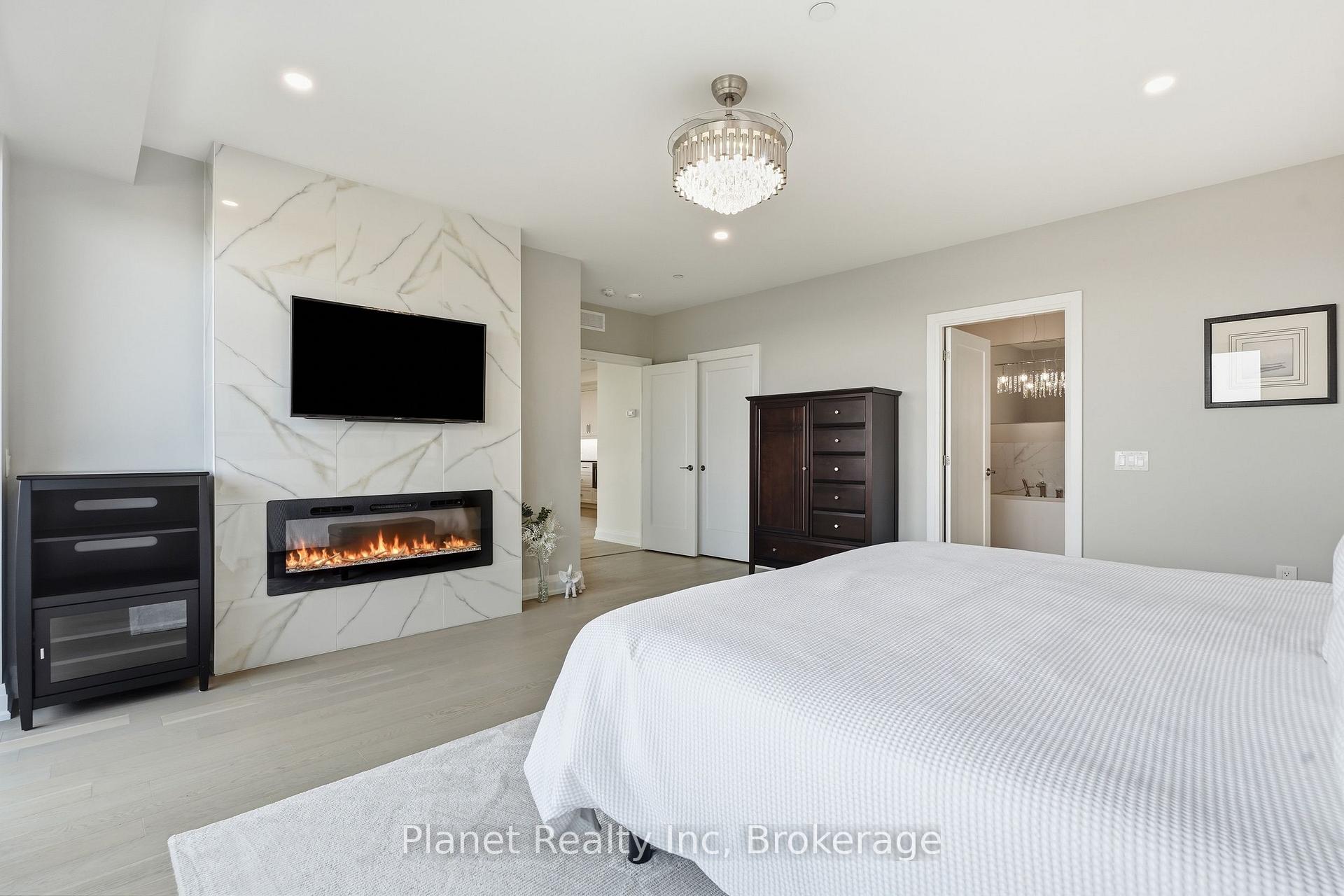 Photo 15 of Unit 1305, 71 Wyndham Street S, Guelph, St. Patrick's Ward — HOMEH