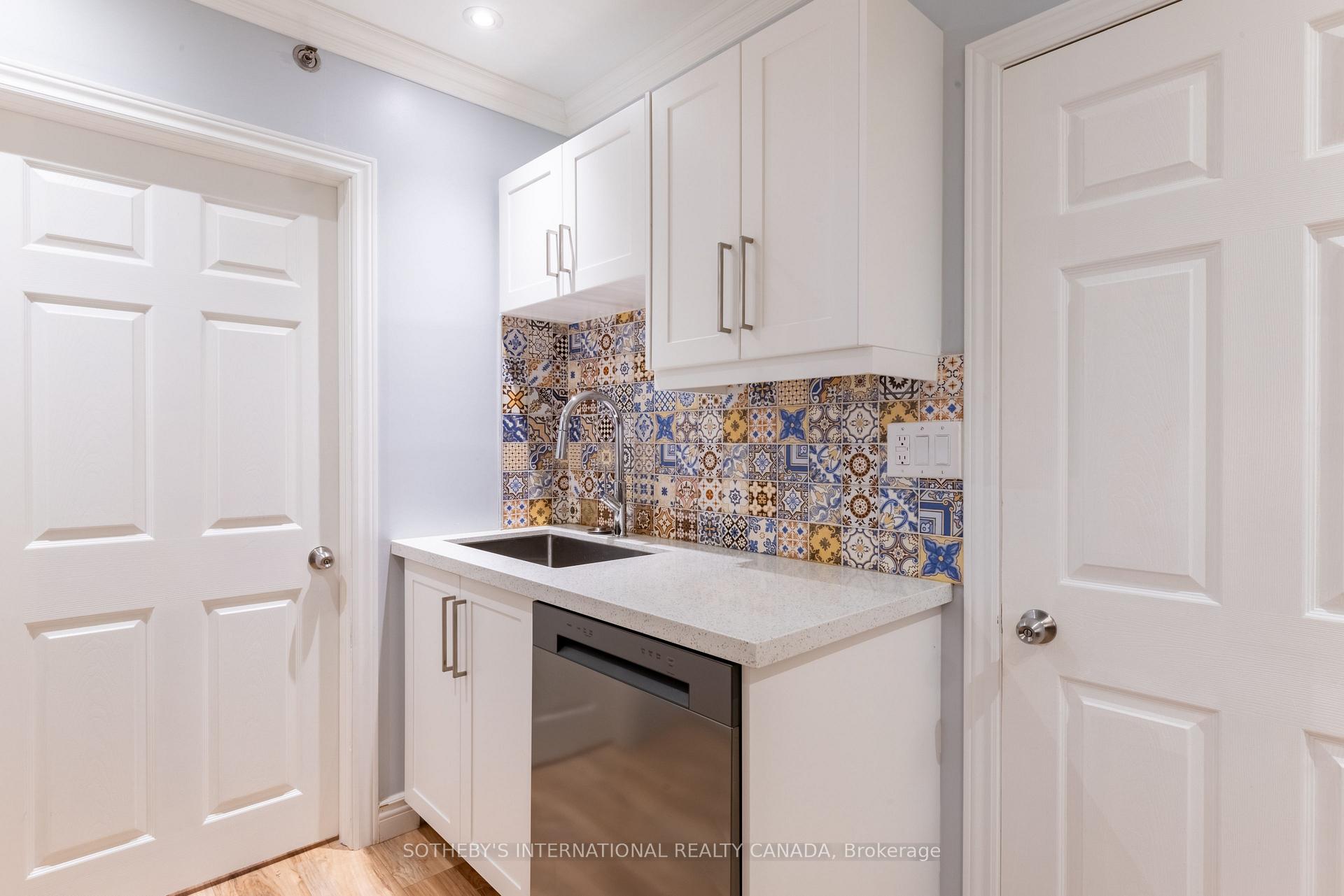 Photo 55 of 960A The Queensway, Etobicoke, Stonegate-Queensway — HOMEH