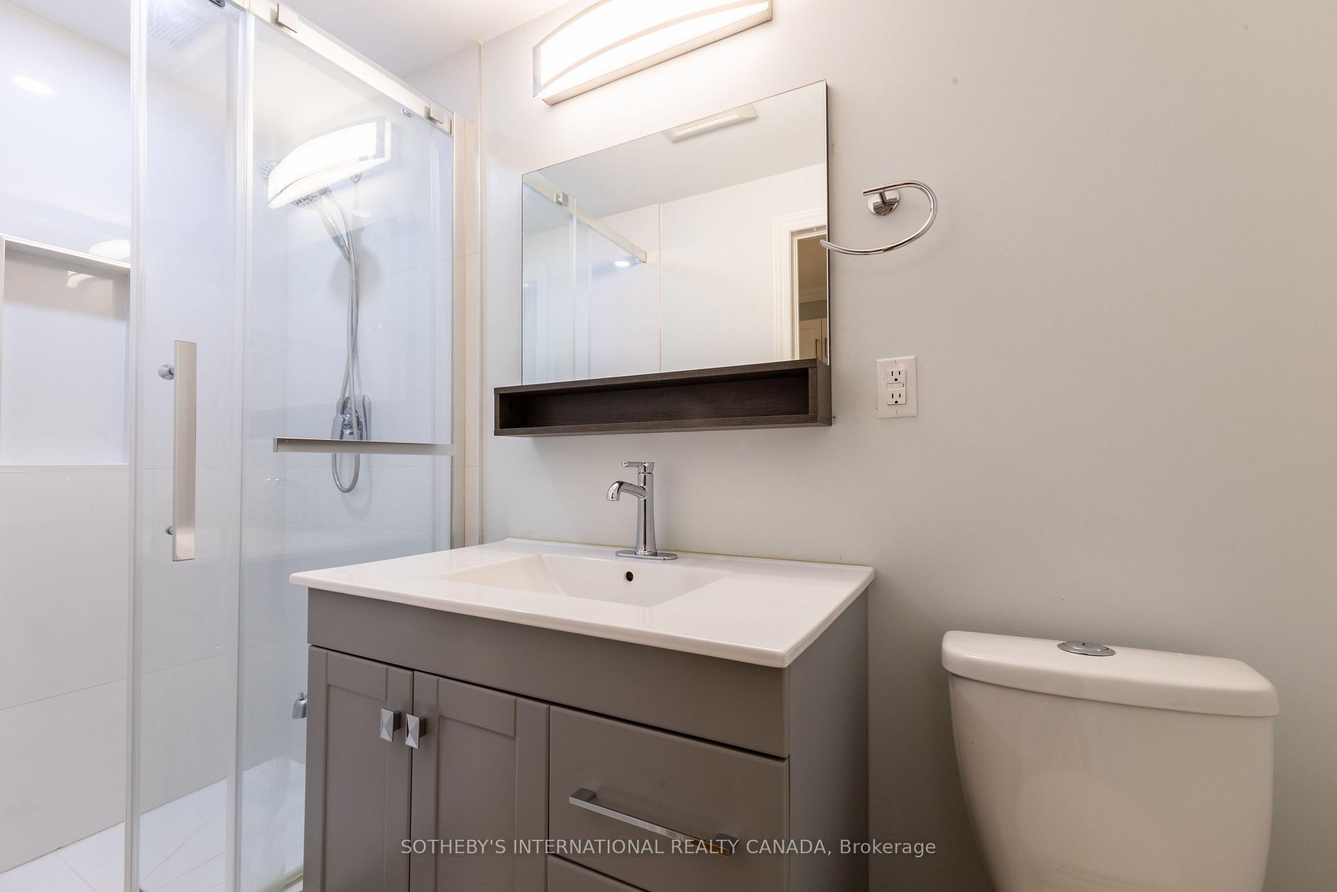 Photo 56 of 960A The Queensway, Etobicoke, Stonegate-Queensway — HOMEH