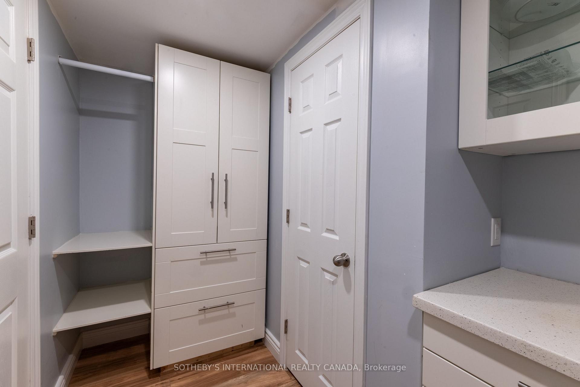 Photo 58 of 960A The Queensway, Etobicoke, Stonegate-Queensway — HOMEH