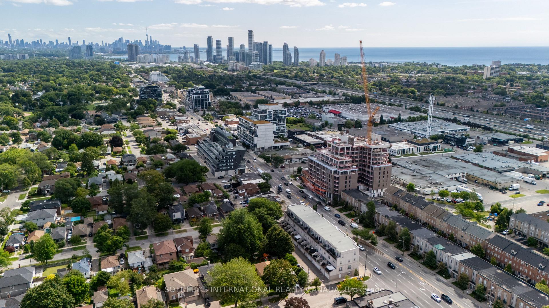 Photo 60 of 960A The Queensway, Etobicoke, Stonegate-Queensway — HOMEH