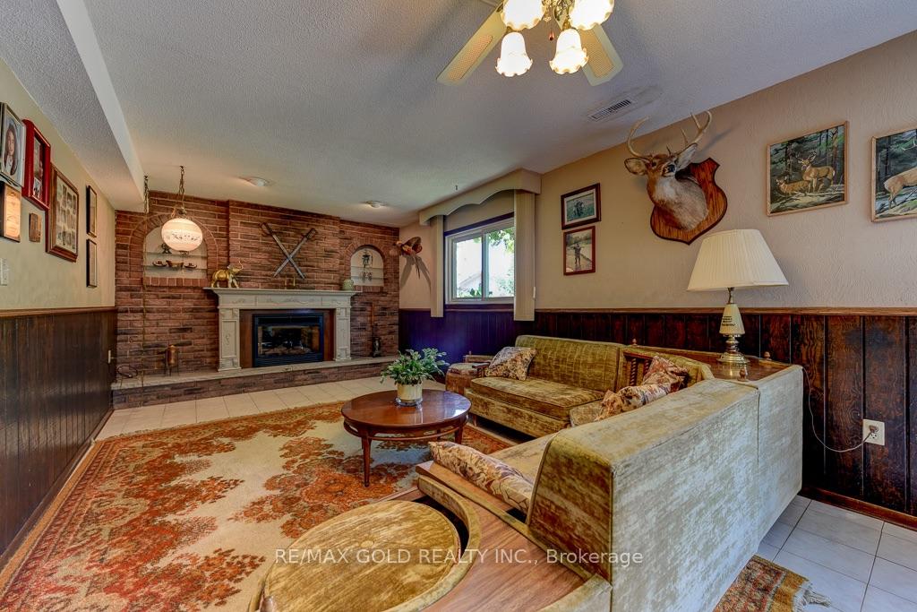 Photo 27 of 70 Malcolm Crescent, Brampton, Central Park — HOMEH