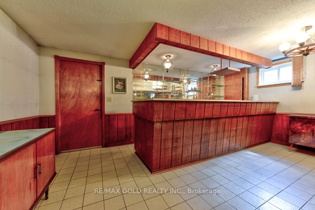 Photo 34 of 70 Malcolm Crescent, Brampton, Central Park — HOMEH
