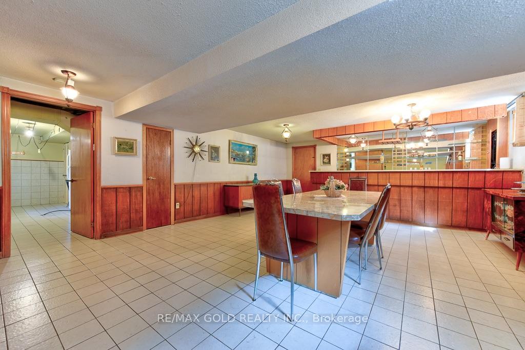 Photo 37 of 70 Malcolm Crescent, Brampton, Central Park — HOMEH
