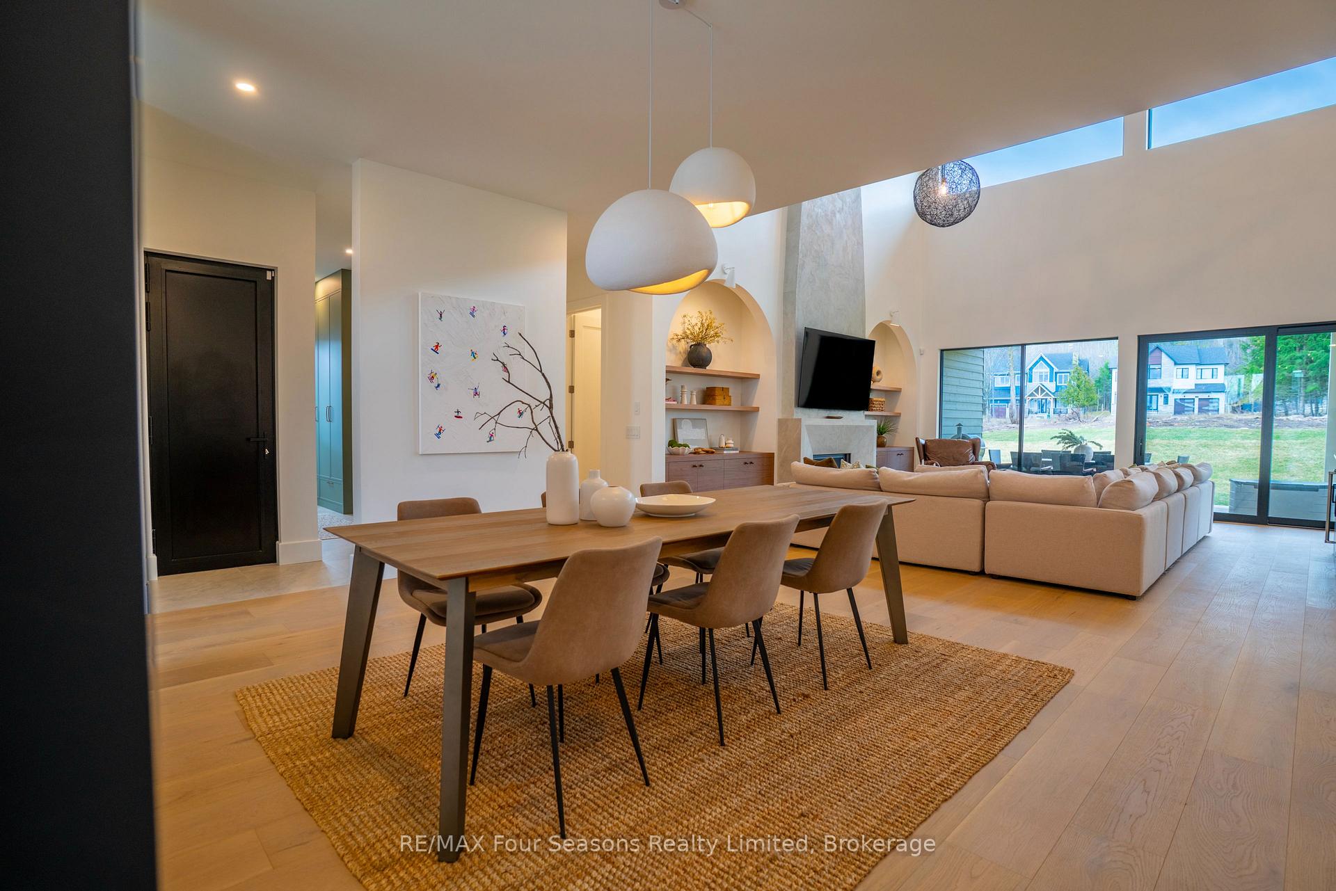 Photo 4 of 102 Barton Boulevard, Blue Mountains — HOMEH