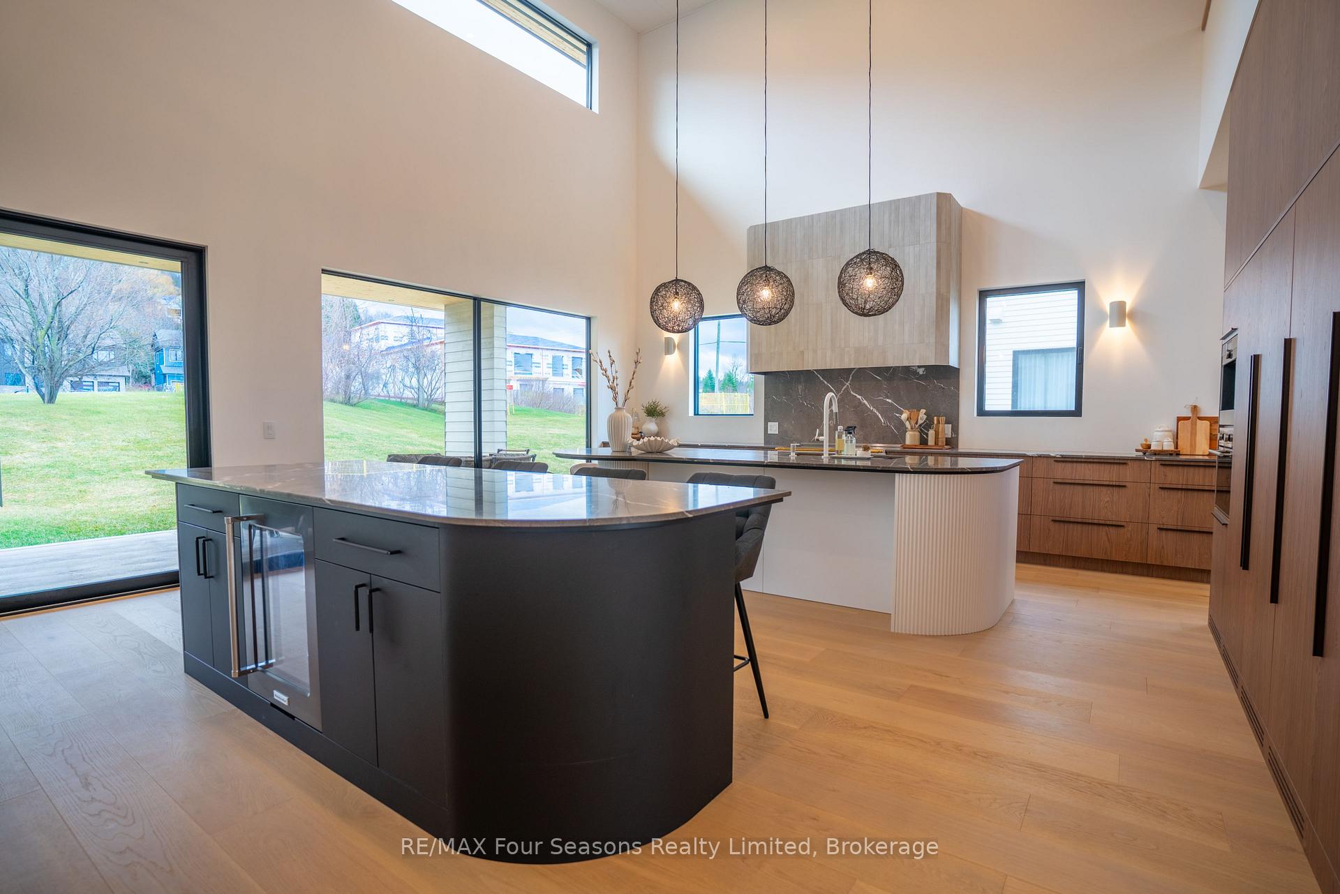 Photo 8 of 102 Barton Boulevard, Blue Mountains — HOMEH