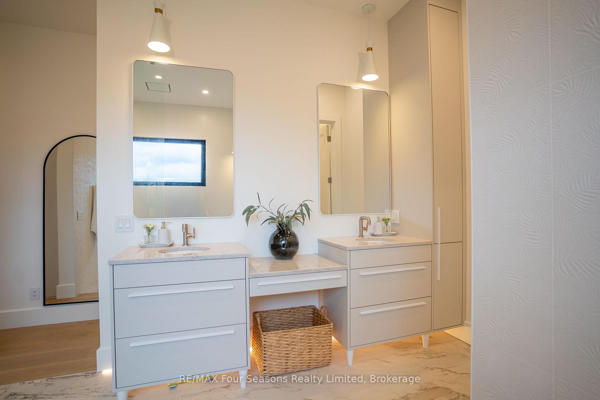 Photo 15 of 102 Barton Boulevard, Blue Mountains — HOMEH