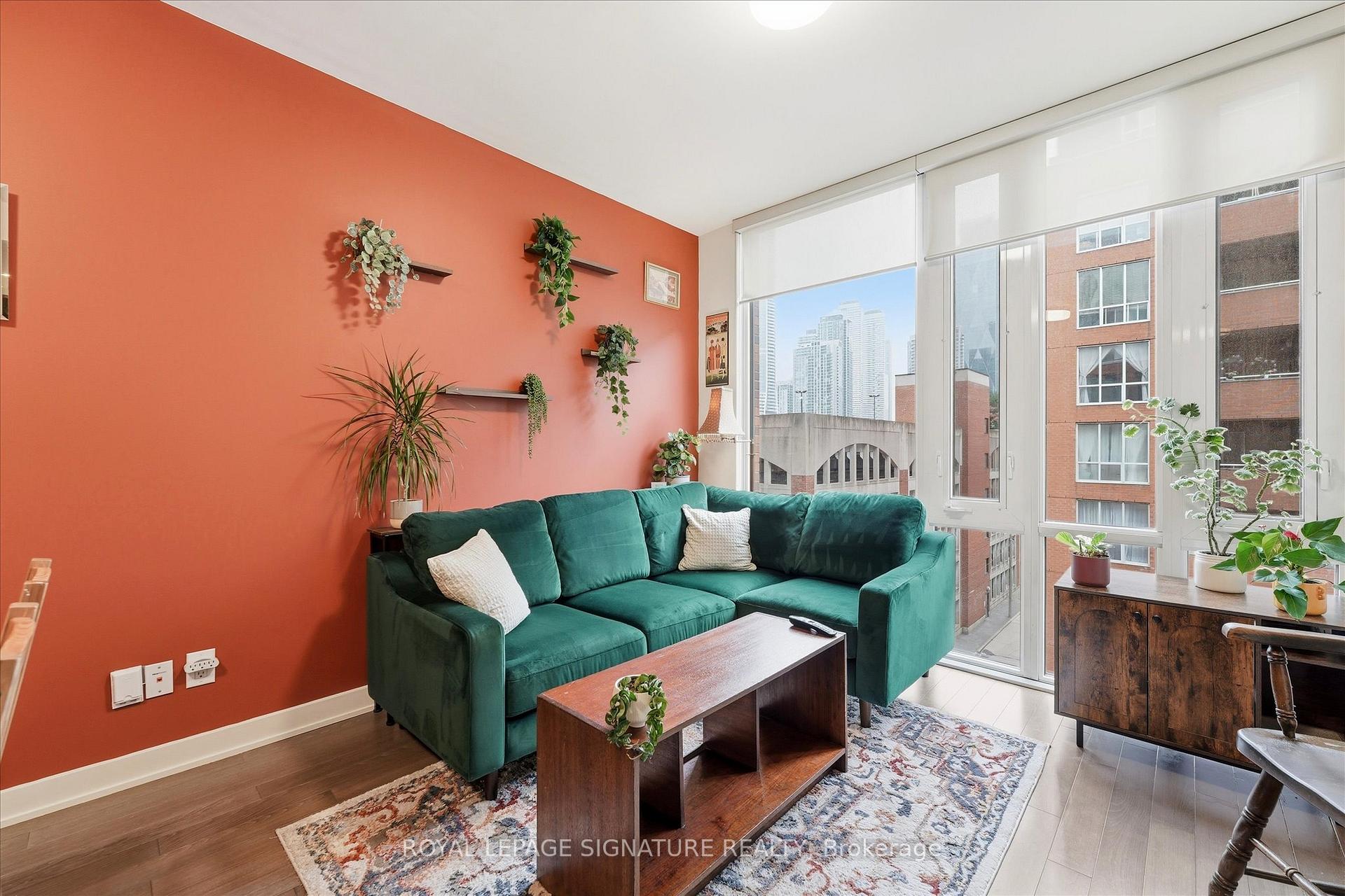 Photo 2 of Unit 421, 3 Market Street, Toronto, Waterfront Communities — HOMEH