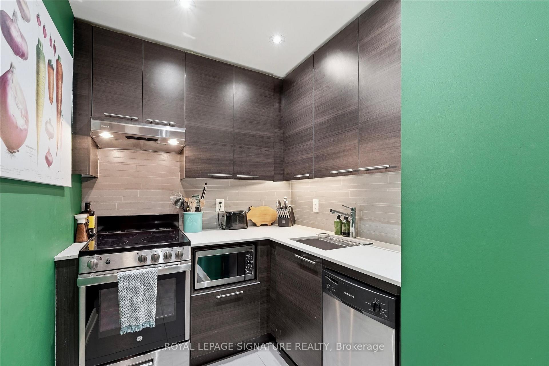 Photo 7 of Unit 421, 3 Market Street, Toronto, Waterfront Communities — HOMEH