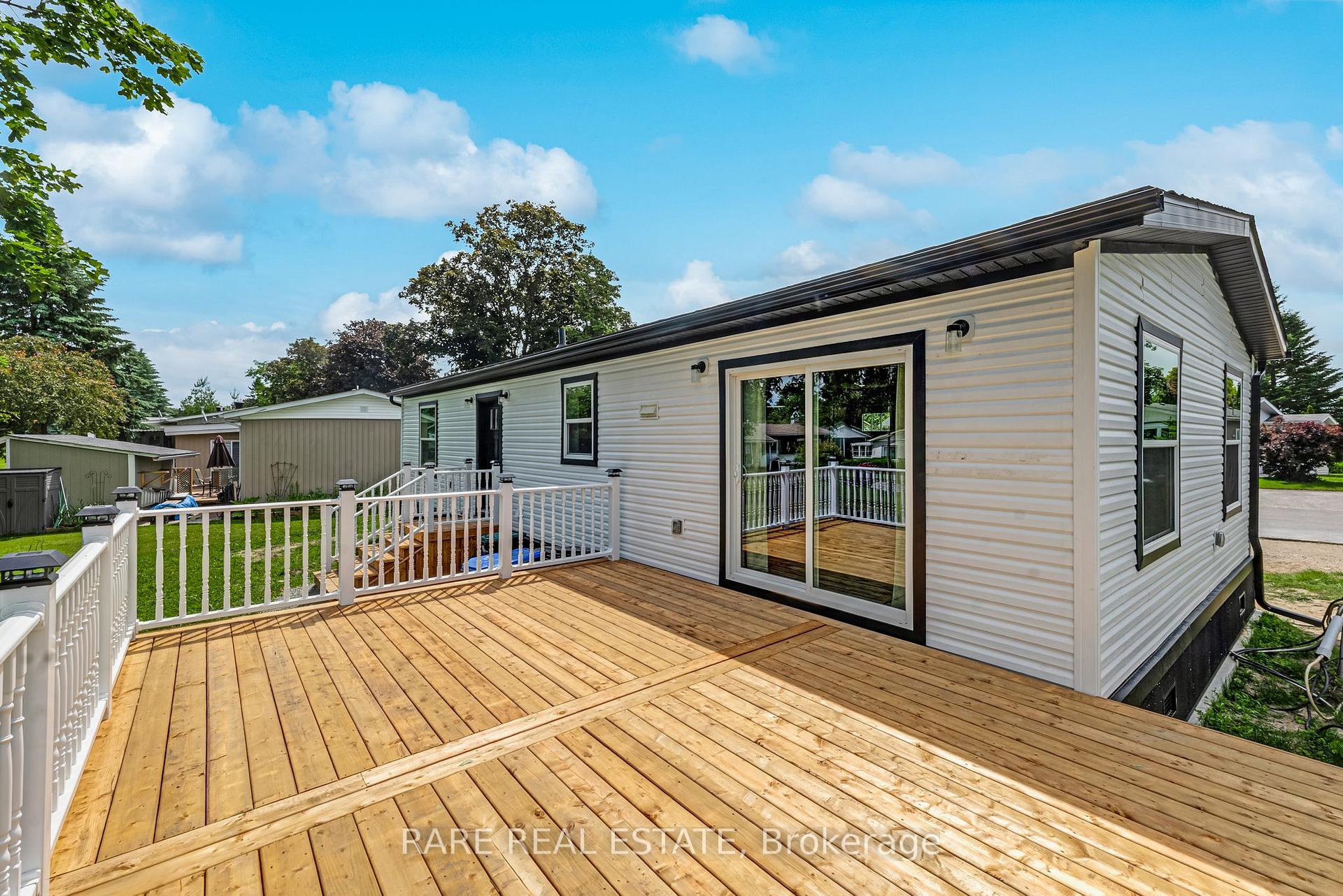 Photo 22 of 76 Linden Lane, Innisfil, Alcona — HOMEH