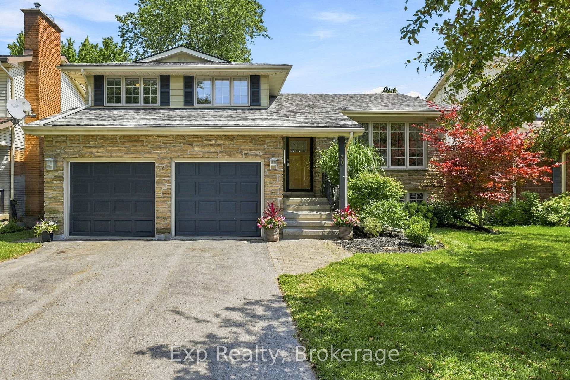 Photo 1 of 36 Kensington Crescent, Belleville, Belleville Ward — HOMEH