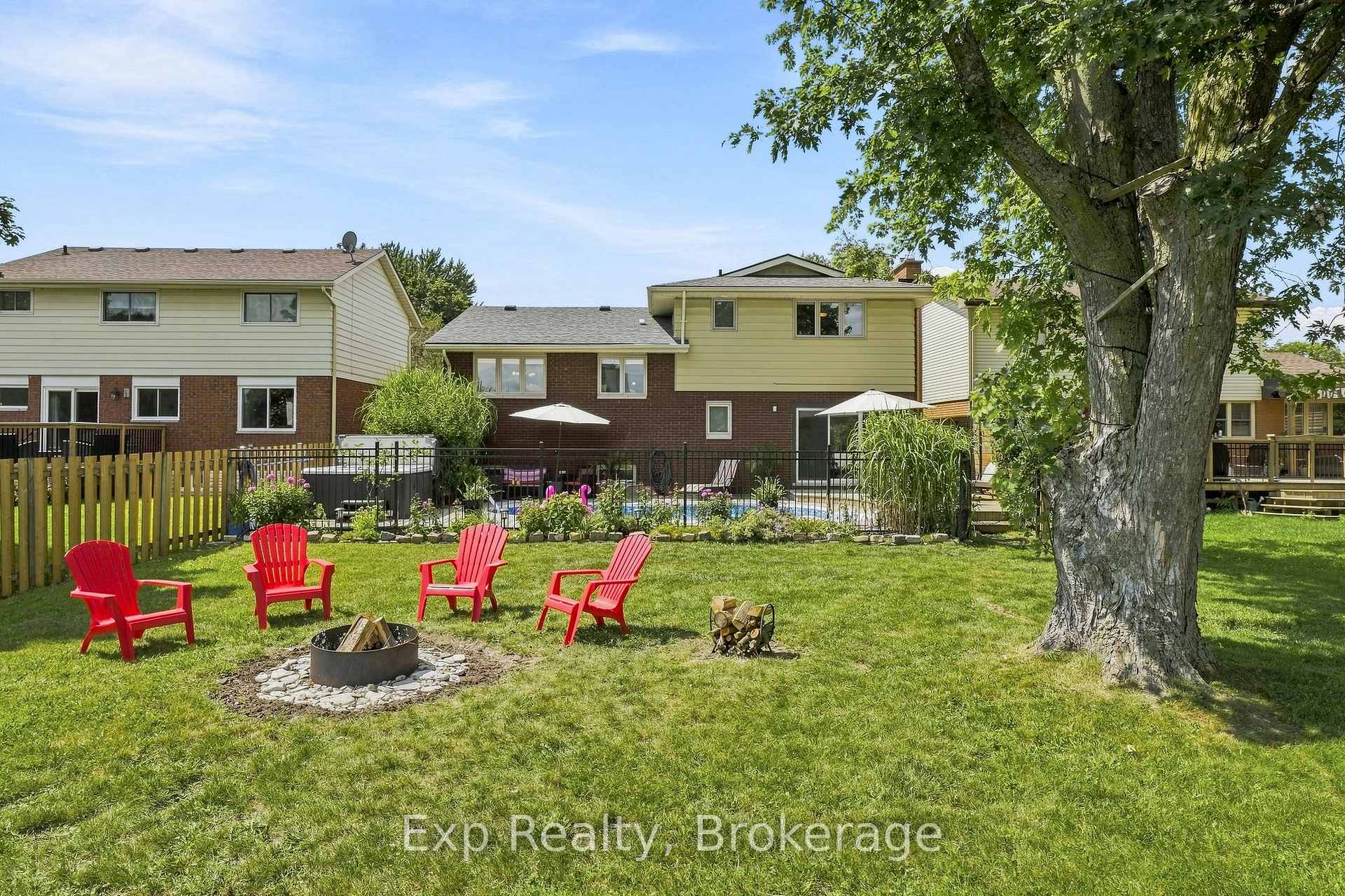 Photo 34 of 36 Kensington Crescent, Belleville, Belleville Ward — HOMEH