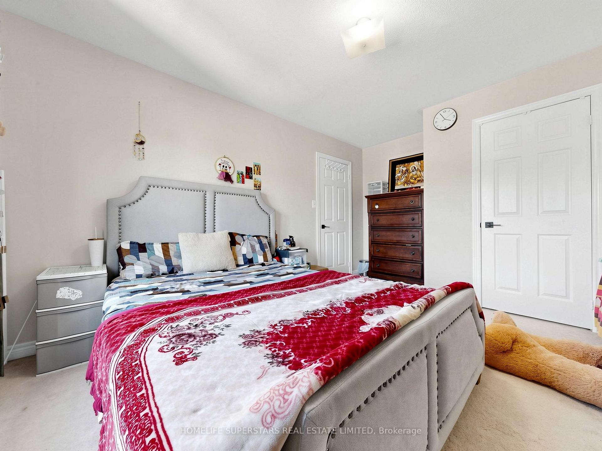 Photo 32 of 72 Egypt Drive, Brampton, Sandringham-Wellington North — HOMEH