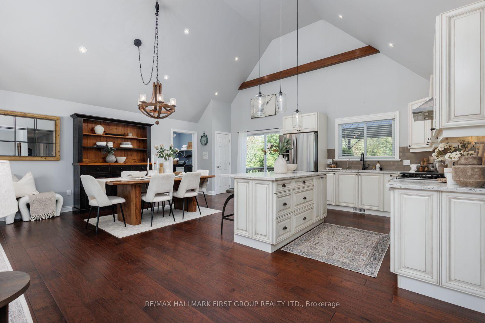 Photo 19 of 20 Lagoon Drive, Kawartha Lakes, Fenelon Falls — HOMEH