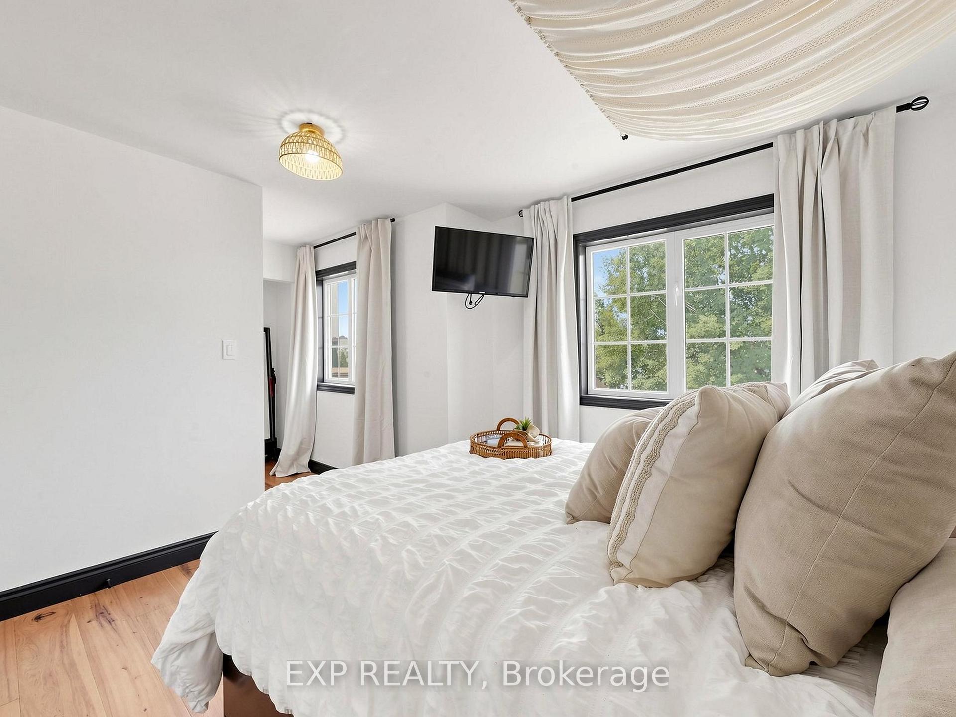 Photo 23 of 101 Mccurdy Drive, New Tecumseth, Tottenham — HOMEH