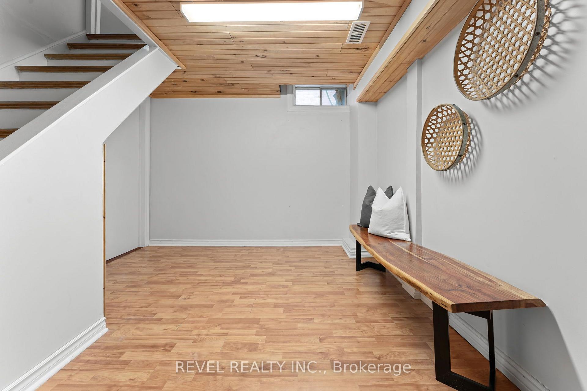 Photo 23 of 18 Longstaff Drive, Ajax, Central — HOMEH