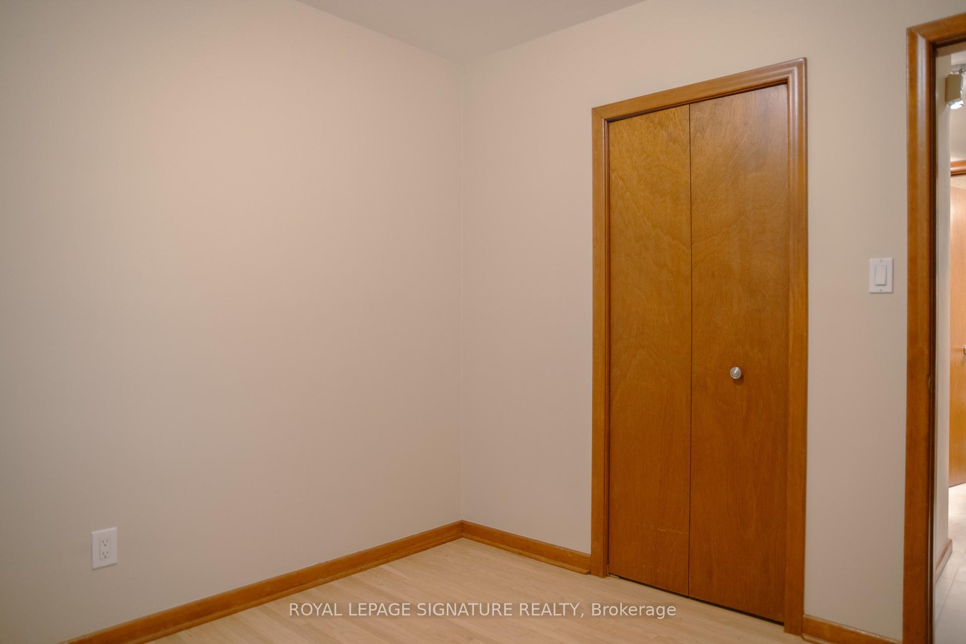Photo 19 of 2 Brantwood Drive, Scarborough, Woburn — HOMEH