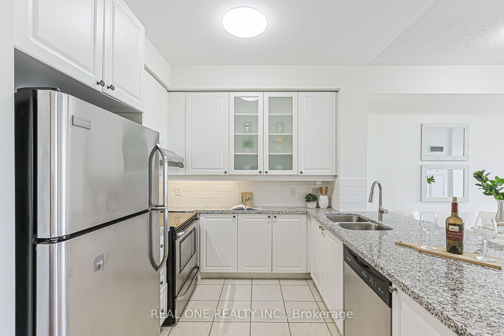 Photo 14 of Unit 214, 111 Upper Duke Crescent, Markham, Unionville — HOMEH
