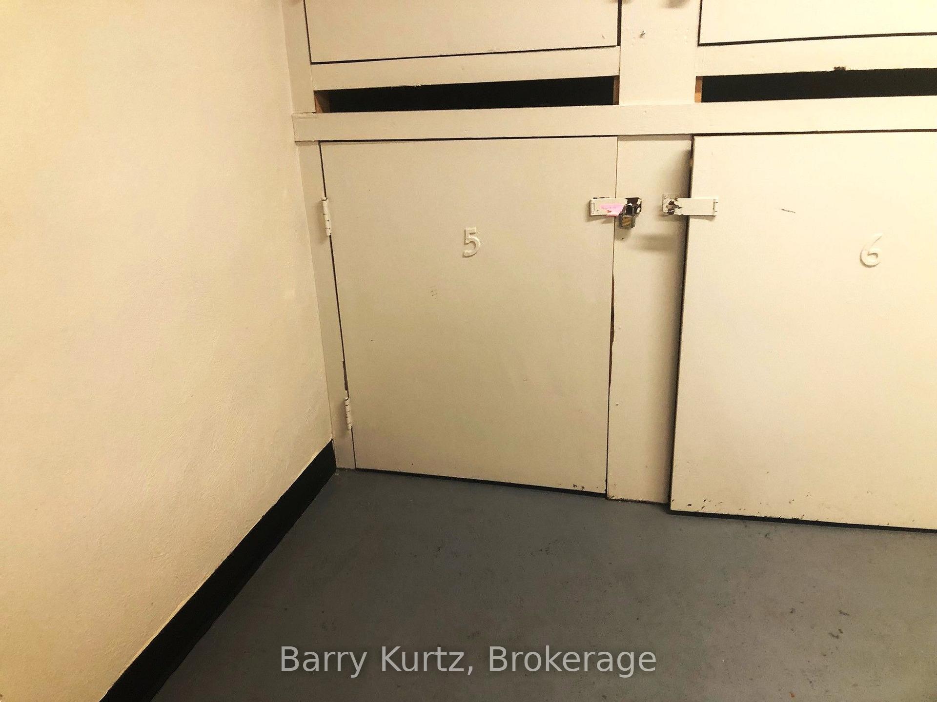 Photo 23 of Unit 5, 1 Sunnylea Crescent, Guelph, General Hospital — HOMEH