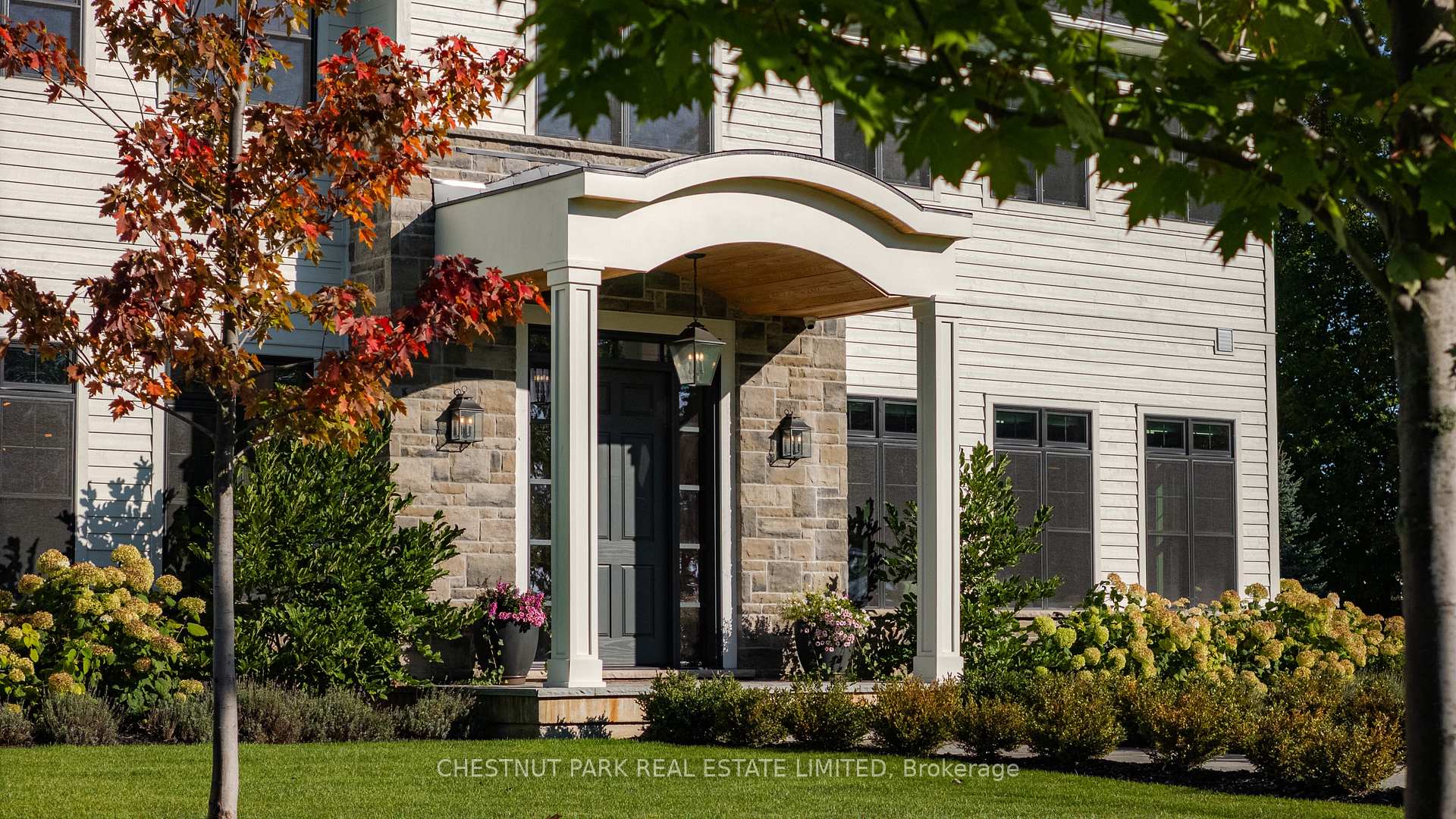 Photo 4 of 1052 Rainbow Valley Road W, Springwater, Phelpston — HOMEH