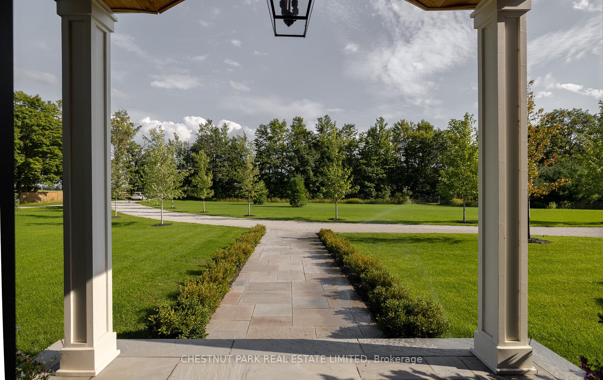 Photo 5 of 1052 Rainbow Valley Road W, Springwater, Phelpston — HOMEH