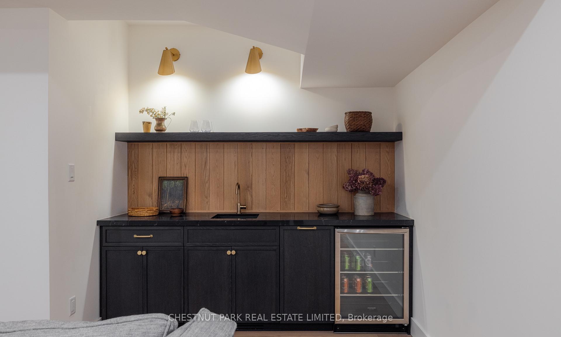 Photo 38 of 1052 Rainbow Valley Road W, Springwater, Phelpston — HOMEH