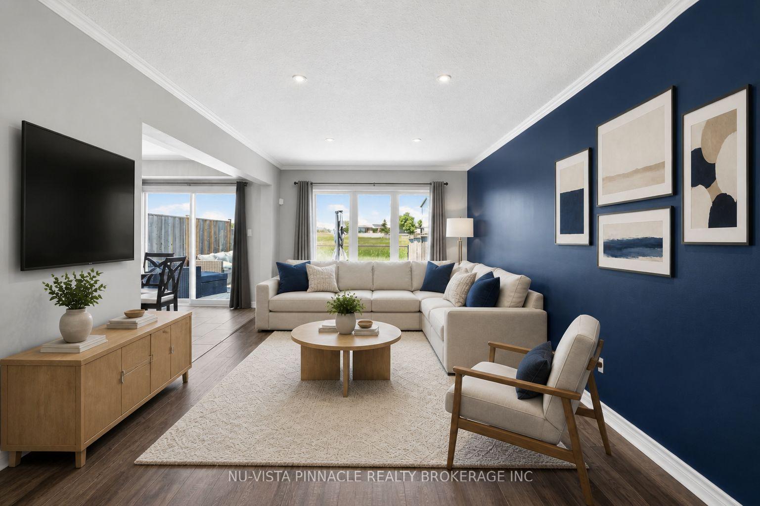 Photo 2 of 1488 Evans Boulevard, London, South U — HOMEH