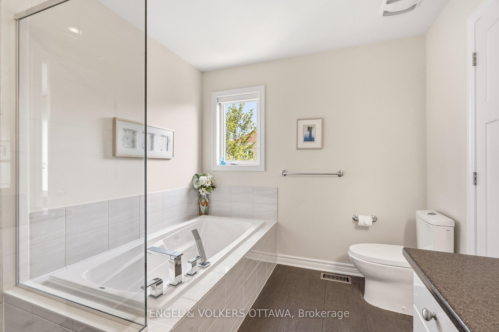Photo 33 of 502 Caracole Way, Ottawa, Avalon East — HOMEH
