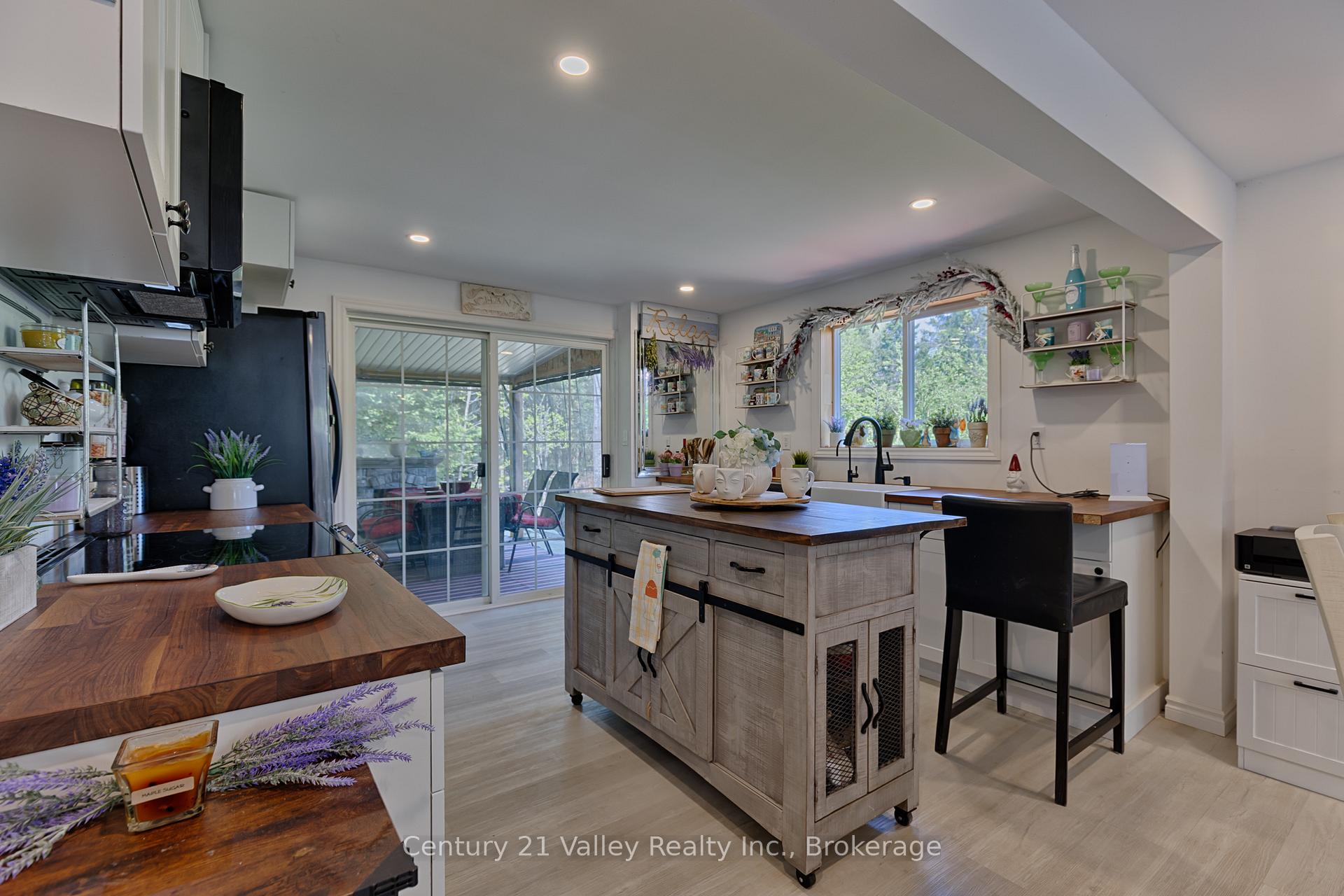 Photo 11 of 593 Inglis Road, Greater Madawaska, Greater Madawaska — HOMEH