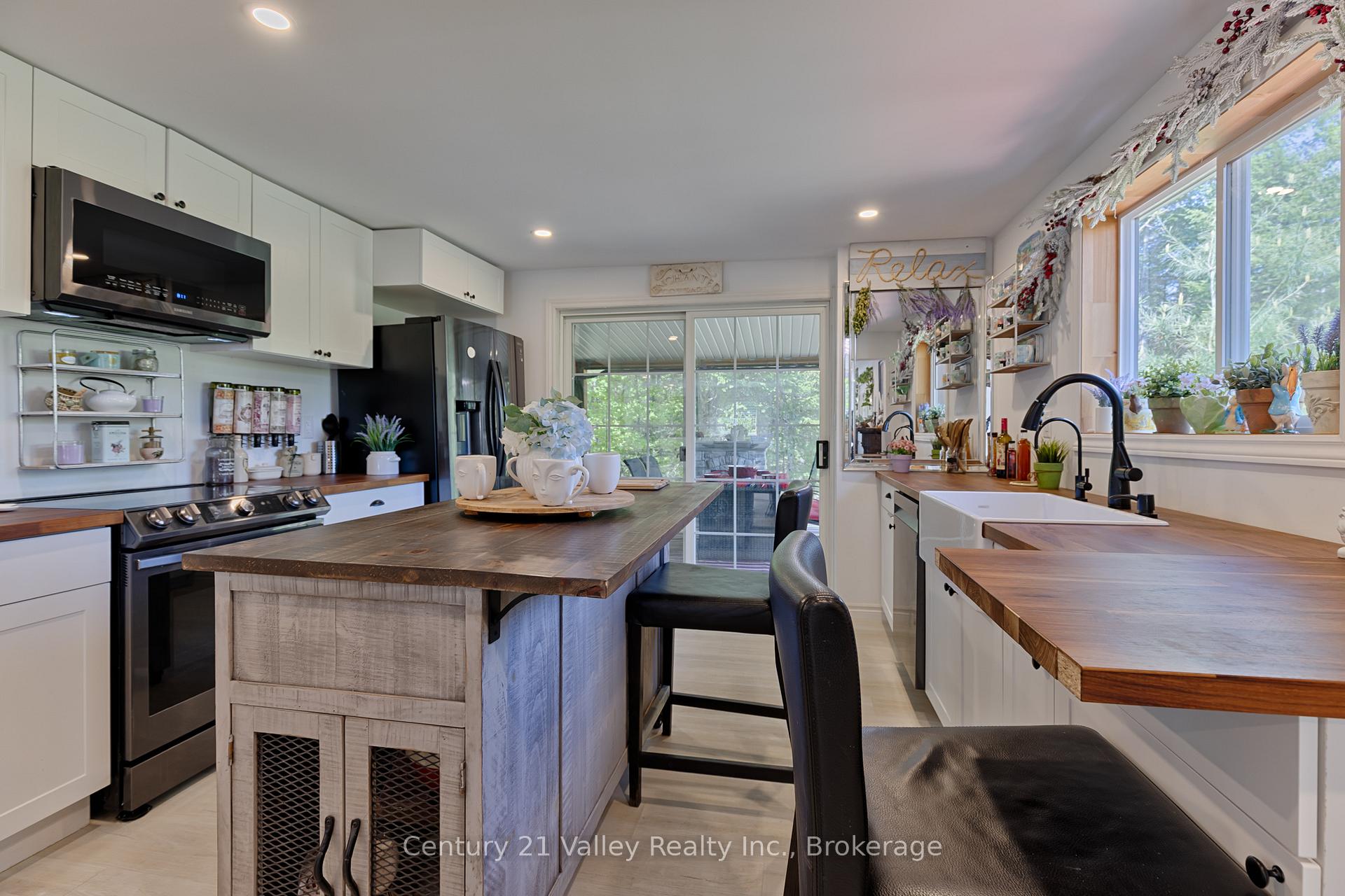 Photo 14 of 593 Inglis Road, Greater Madawaska, Greater Madawaska — HOMEH