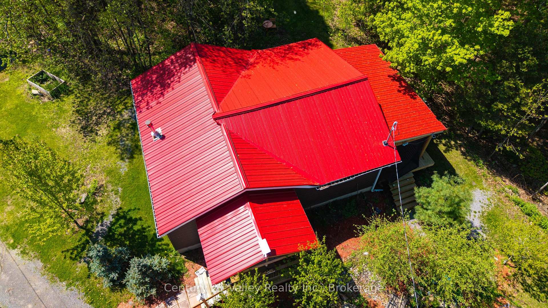 Photo 33 of 593 Inglis Road, Greater Madawaska, Greater Madawaska — HOMEH