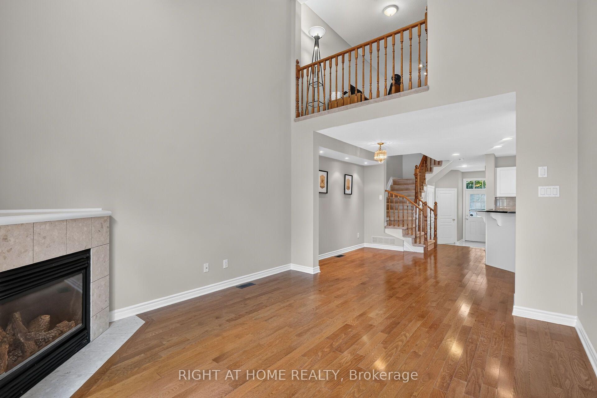 Photo 10 of 2022 Melette Crescent, Ottawa, Avalon East — HOMEH