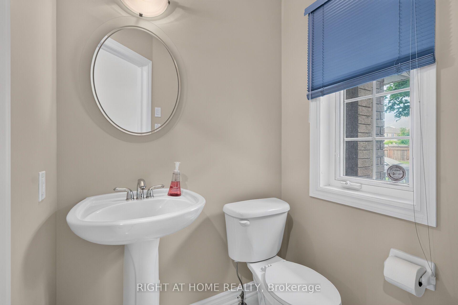 Photo 18 of 2022 Melette Crescent, Ottawa, Avalon East — HOMEH