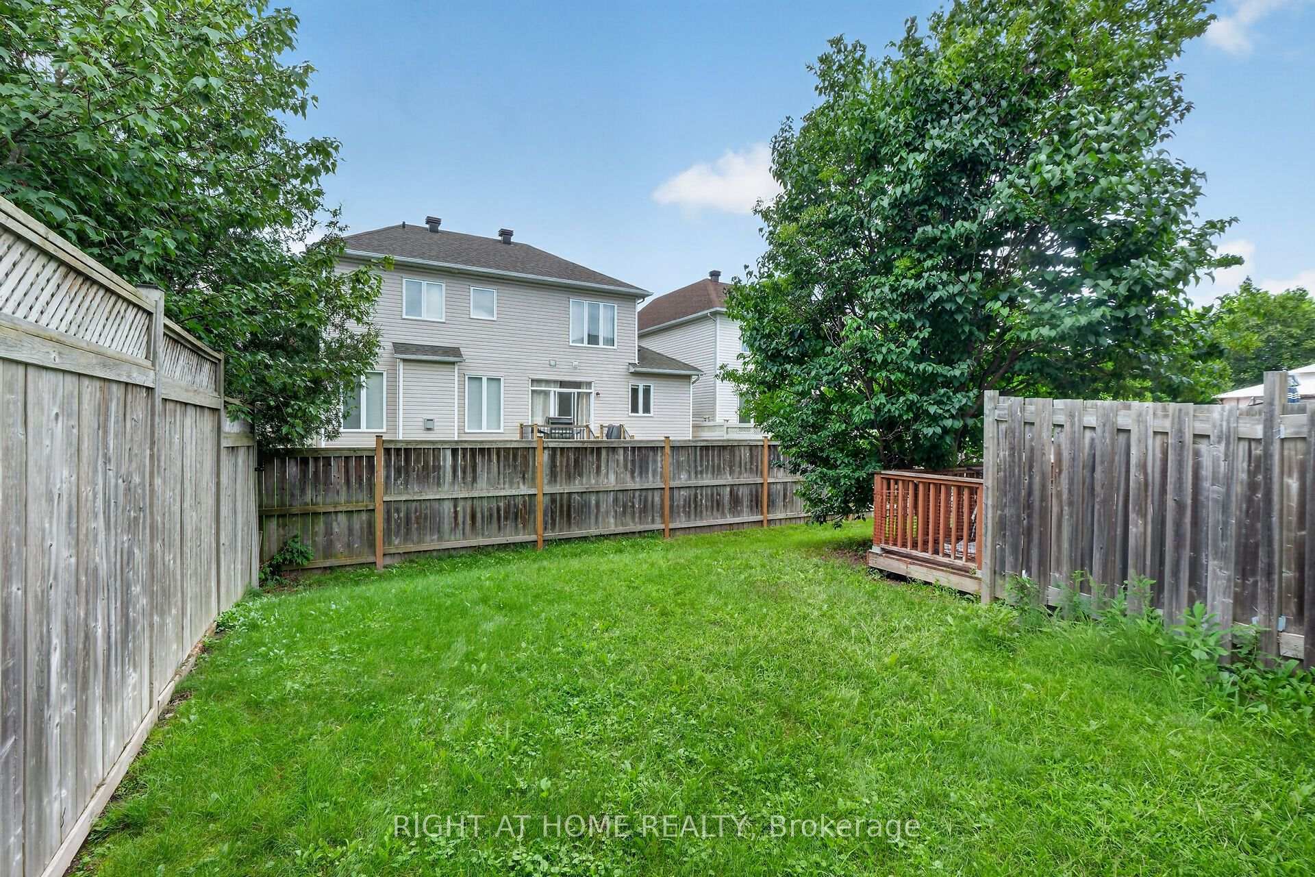Photo 39 of 2022 Melette Crescent, Ottawa, Avalon East — HOMEH