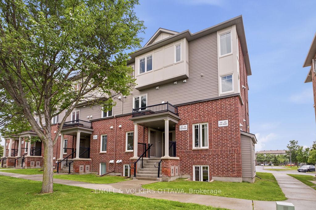 Photo 2 of 270 Espin Heights, Ottawa, Barrhaven - Stonebridge — HOMEH