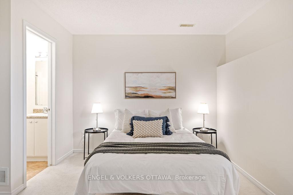 Photo 18 of 270 Espin Heights, Ottawa, Barrhaven - Stonebridge — HOMEH