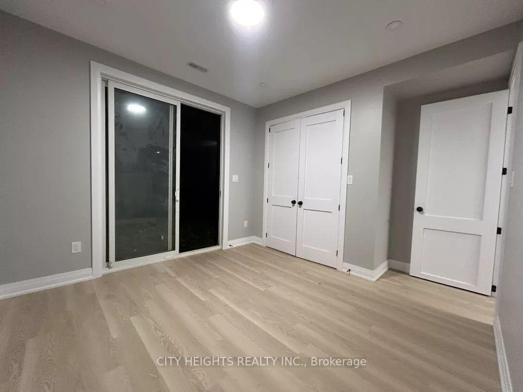 Photo 2 of Unit 1, 10 Robins Avenue, Hamilton, Crown Point — HOMEH
