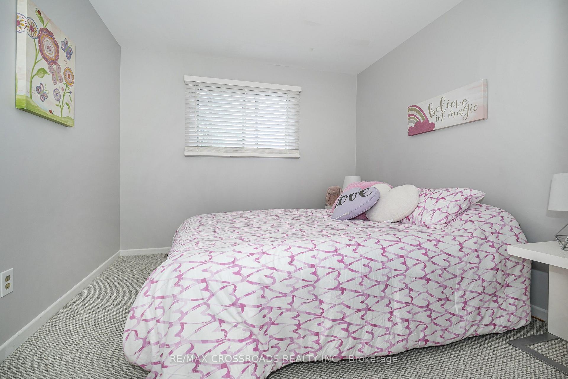 Photo 34 of 655 Dodsworth Crescent, Mississauga, Applewood — HOMEH