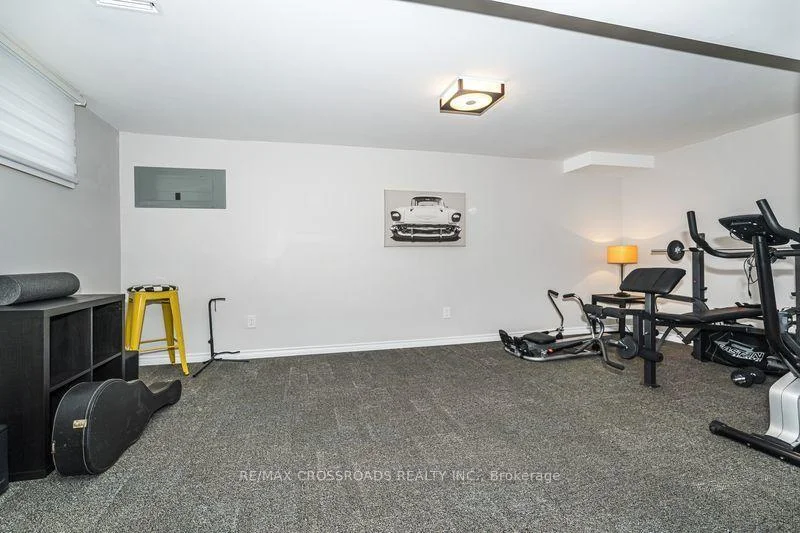 Photo 60 of 655 Dodsworth Crescent, Mississauga, Applewood — HOMEH