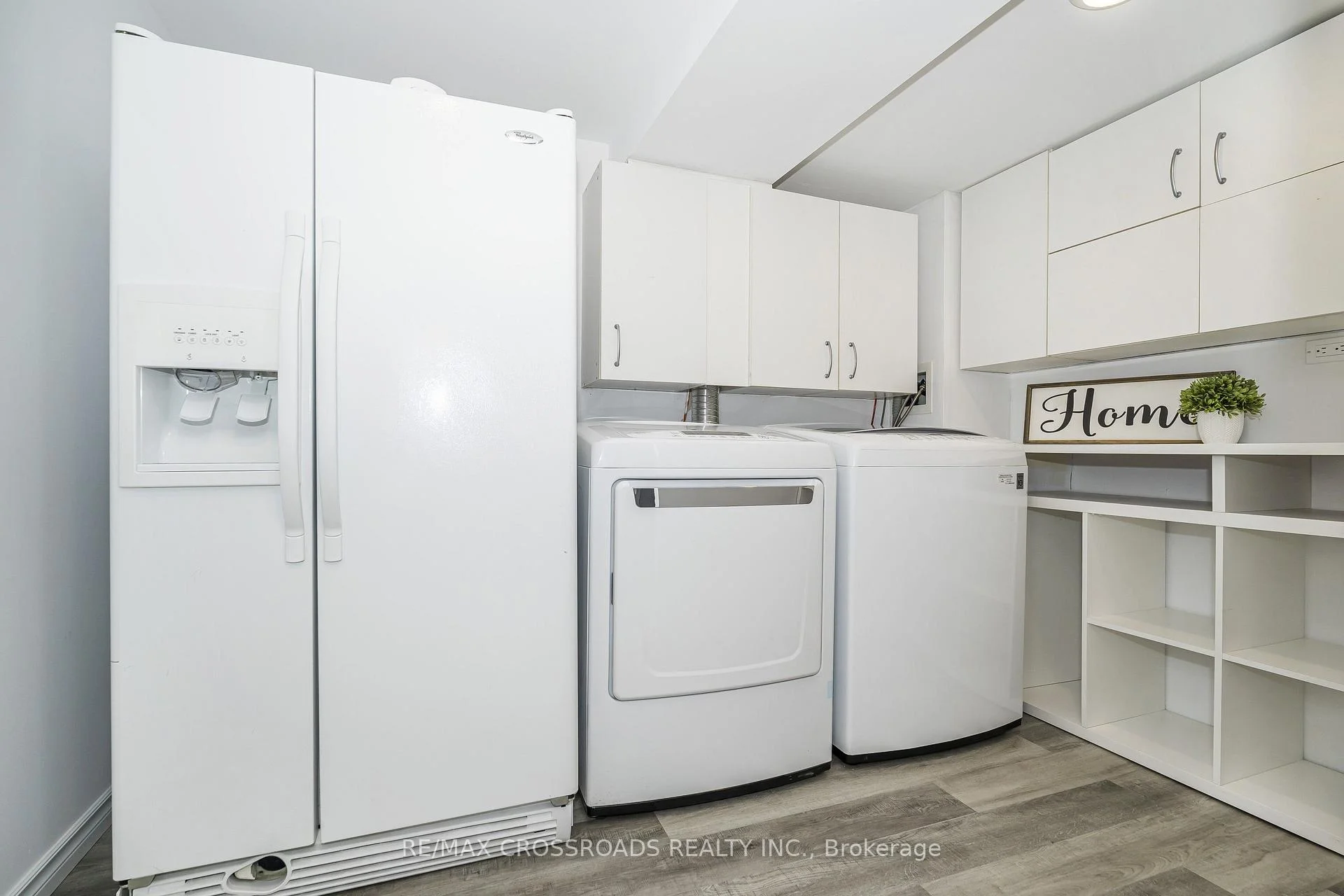 Photo 66 of 655 Dodsworth Crescent, Mississauga, Applewood — HOMEH