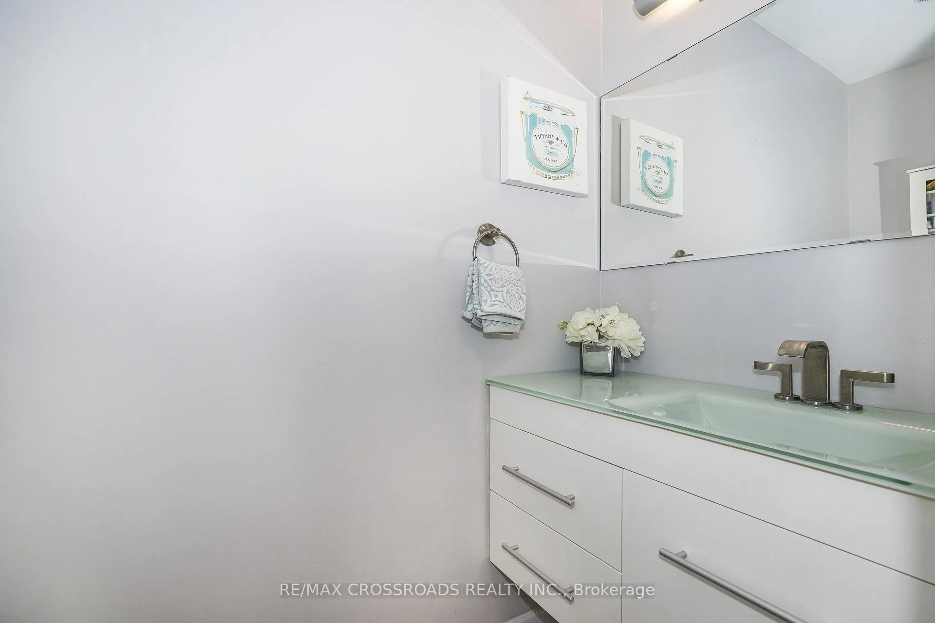 Photo 68 of 655 Dodsworth Crescent, Mississauga, Applewood — HOMEH