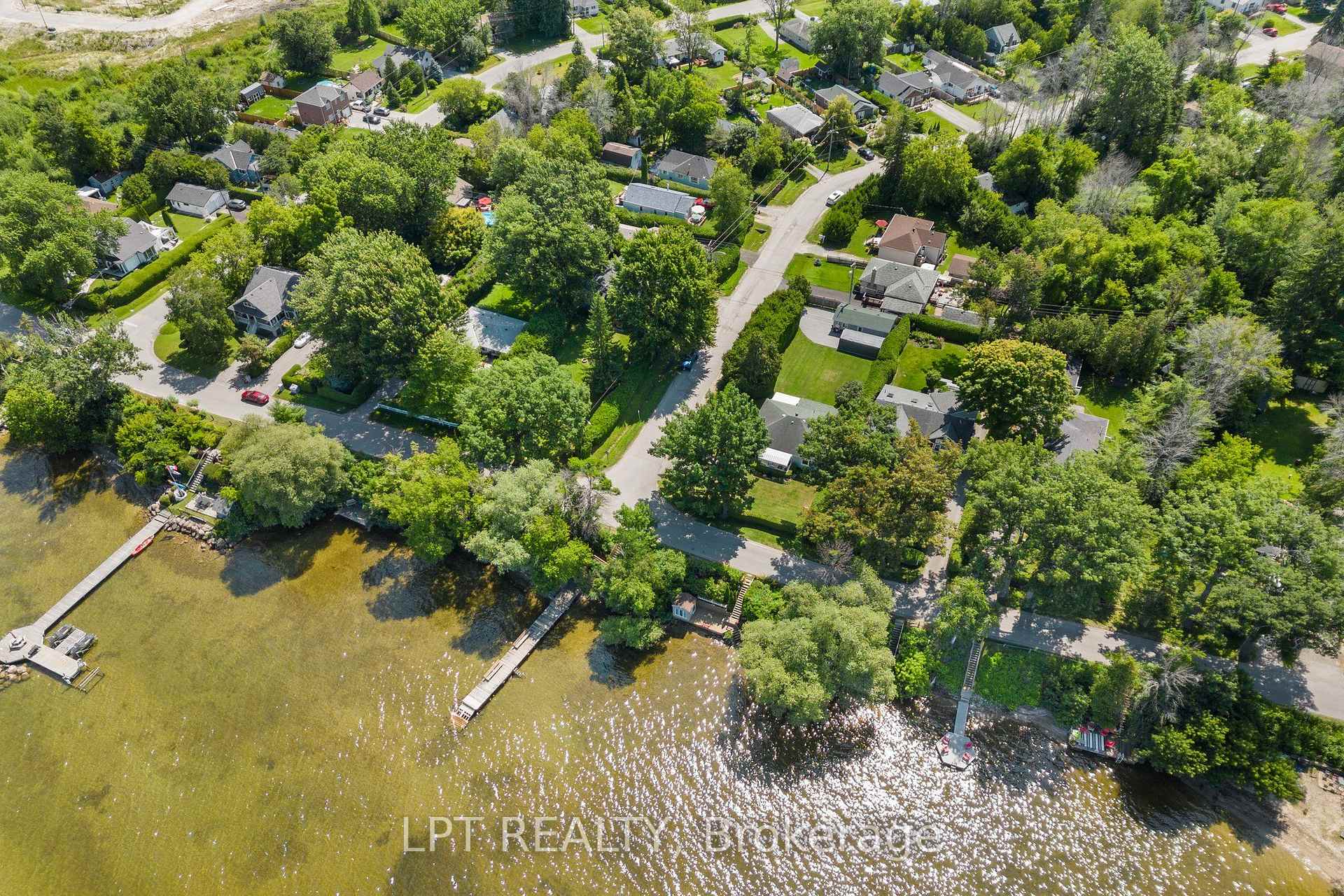 Photo 2 of 247 Hedge Road, Georgina, Sutton & Jackson's Point — HOMEH